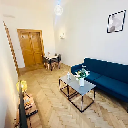 Apartment Retro Style In Centrum Andel *