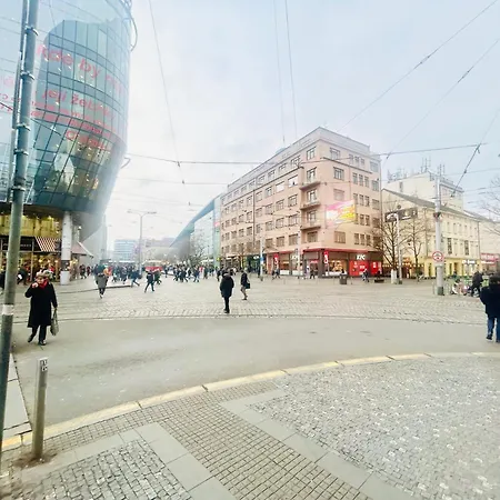Retro Style In Centrum Andel Appartamento Praga