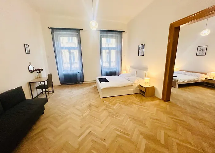 Retro Style In Centrum Andel Apartmán
